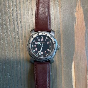 Victorinox men’s watch. Brown wristband